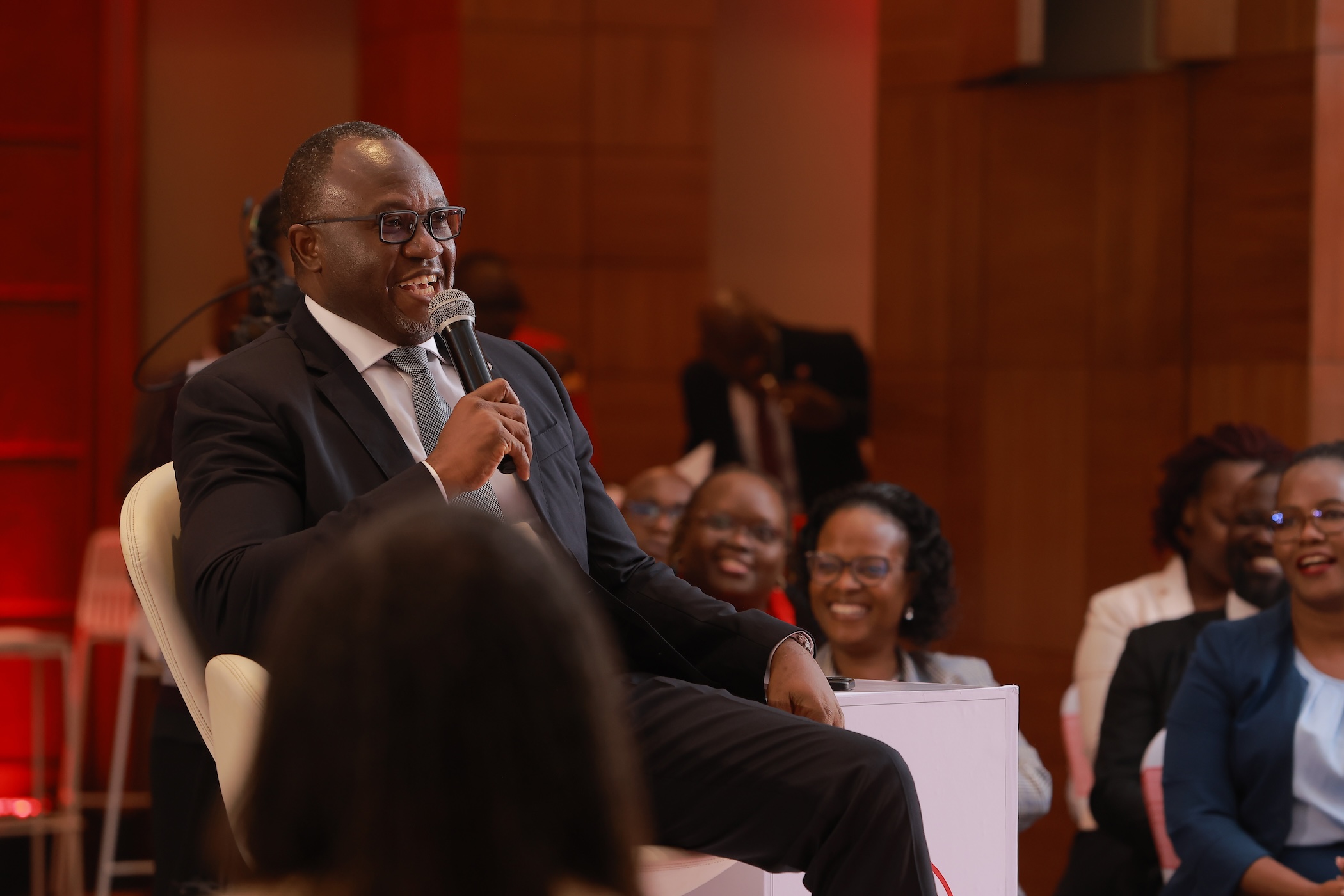 Saviour Chibiya, Regional Chief Executive, Absa Group, addresses staff during a town hall meeting with Absa Bank Uganda employees at the Kampala Sheraton Hotel this week. During his visit to Uganda, Chibiya emphasised Absa’s ambition to become the “bank of choice for economic development” across the markets where it operates.